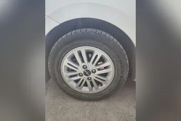 KIA SOLUTO 2022-5
