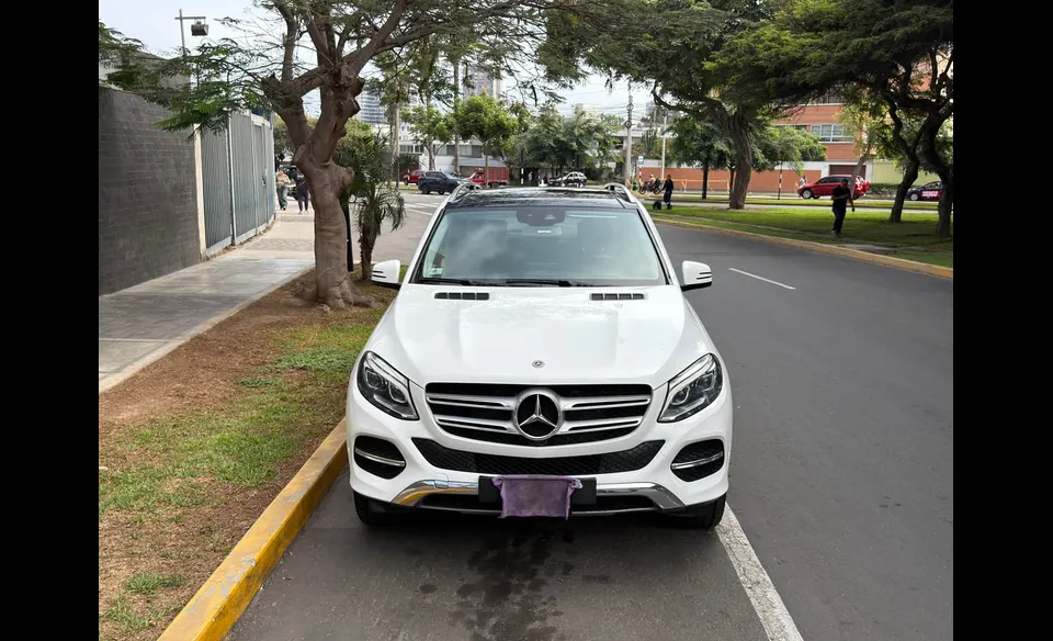 MERCEDES-BENZ GLE 400 4MATIC 2017, Impecable SUV | NeoAuto
